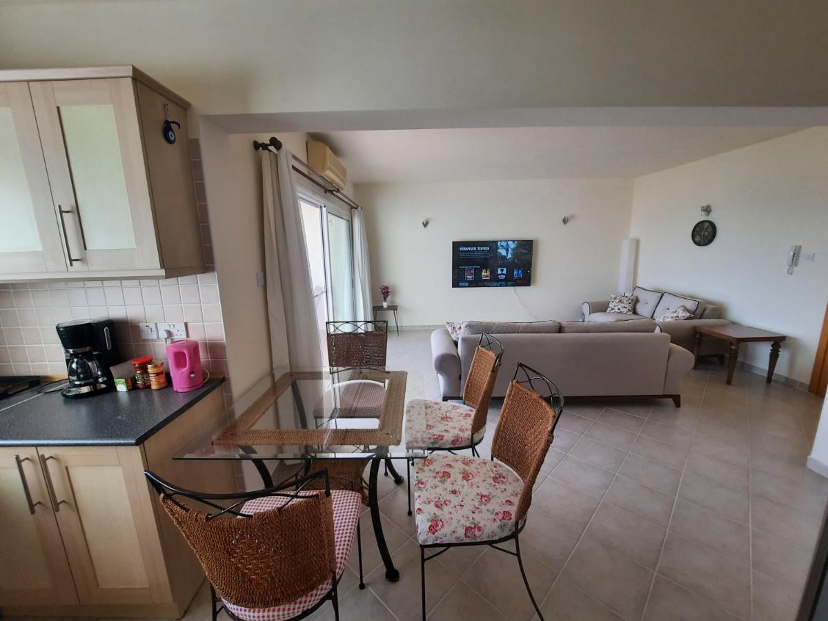 Sunrise Beach Suite B7 Gastria Exterior photo